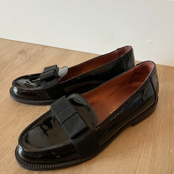 RUSSELL & BROMLEY SHOES - Picture 2 of 3